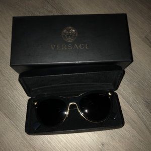 Versace Medusa Charm Sunglasses
